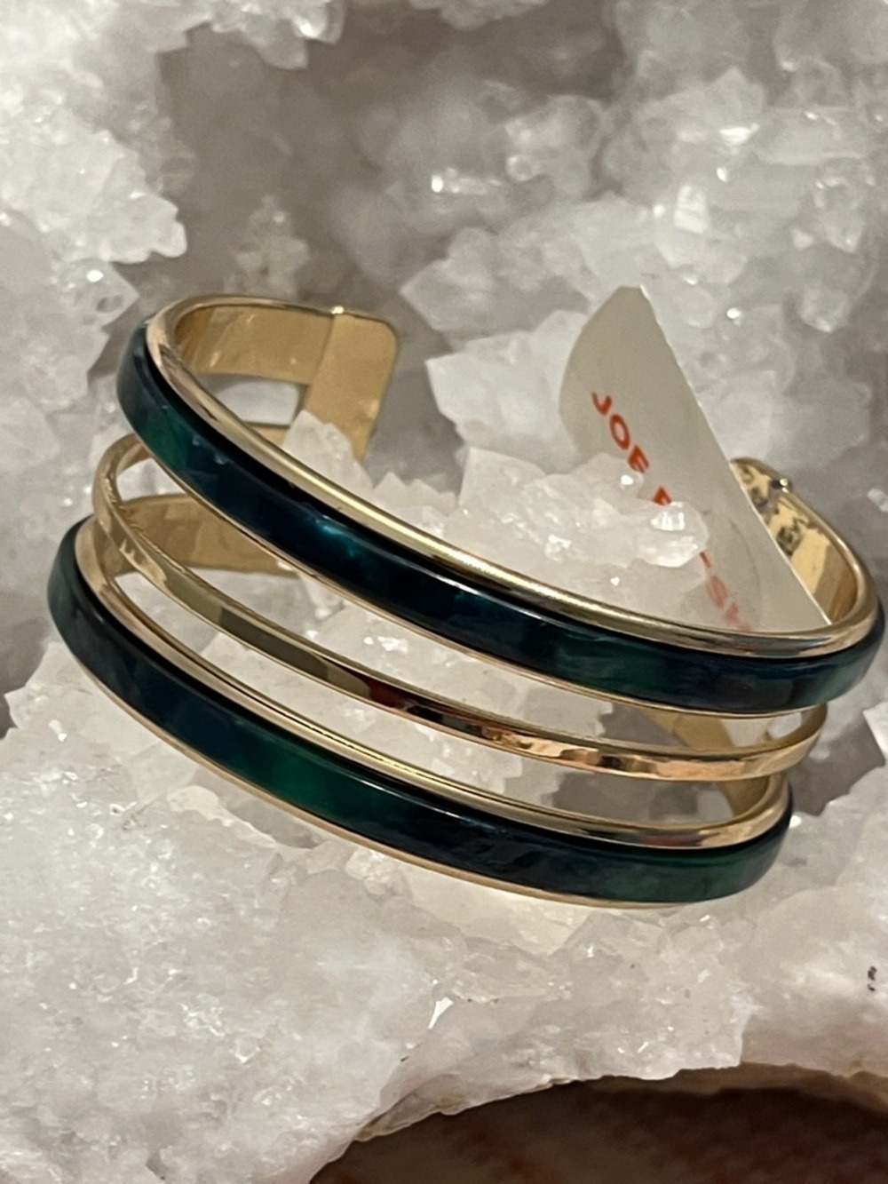 😍CLEARANCE  - JOE FRESH Goldtone Green Cuff Bracelet B75